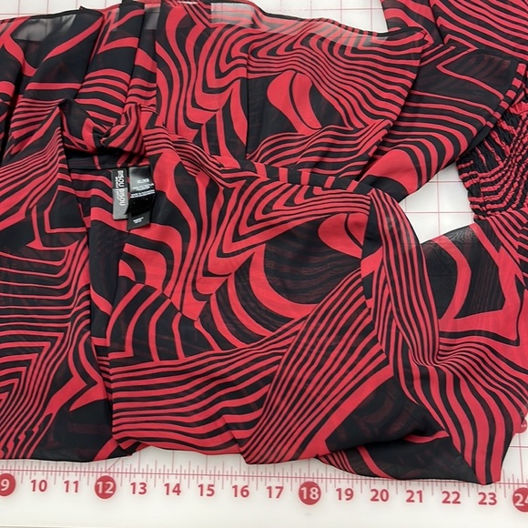 BISOU BISOU Red/Black Swirl Print Smock Waist/Cuff Bell SLV Sheer Party Top XL - Picture 13 of 14